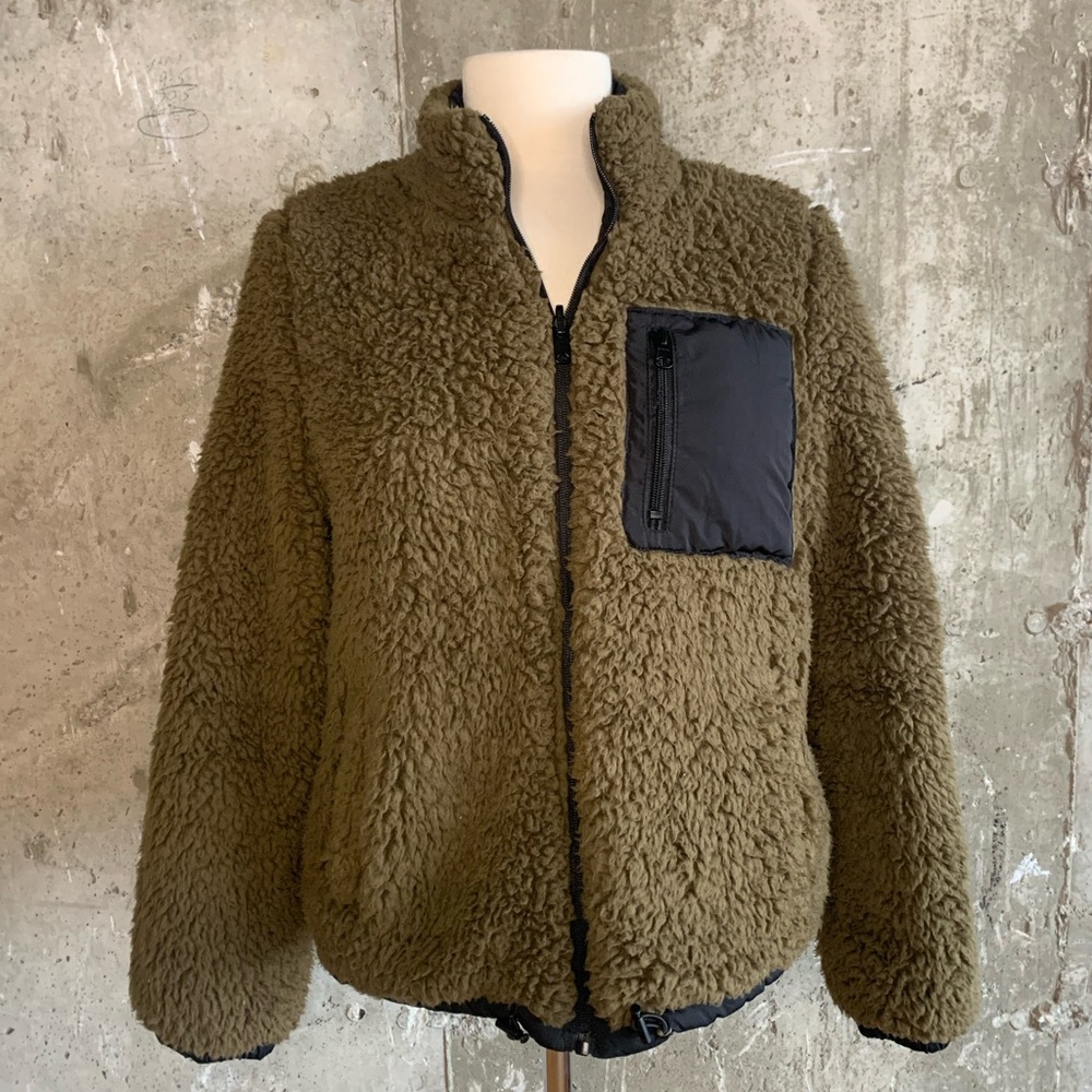 ROMWE reversible Sherpa jacket